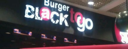 Black Bar 'n' Burger is one of Lugares favoritos de Eric.