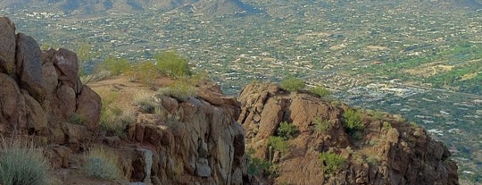 Echo Canyon Park / Camelback Trailhead is one of Phoenix to-do list.