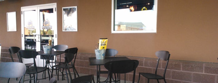 Buffalo Wild Wings is one of Gさんの保存済みスポット.