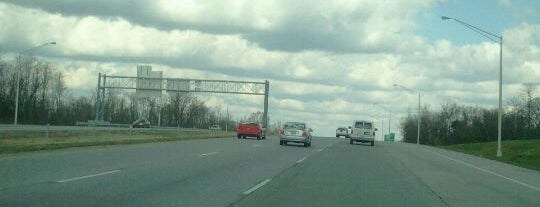 Interstate 64 is one of Posti che sono piaciuti a Mark.