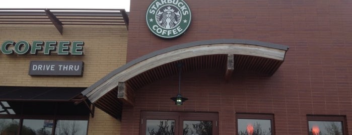 Starbucks is one of Orte, die Charley gefallen.