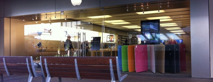 Apple Biltmore is one of US Apple Stores.