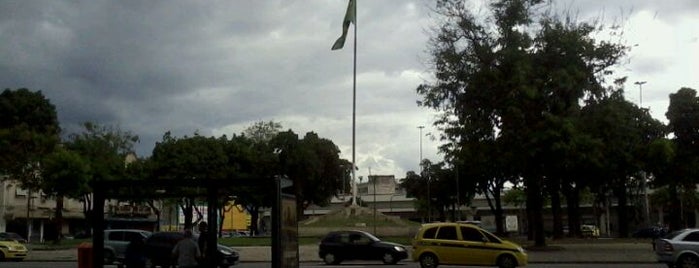 Praça da Bandeira is one of Trânsito.