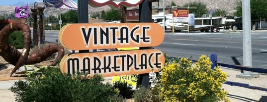 Route 62 Vintage Marketplace is one of Joshua Tree.