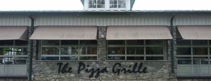 The Pizza Grille is one of Tempat yang Disukai Tom.