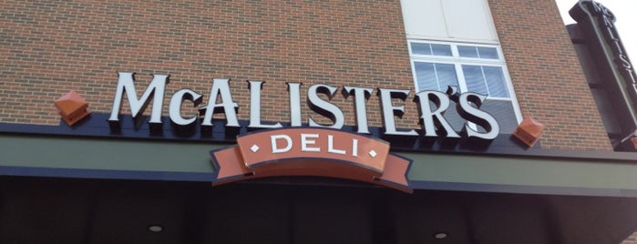 McAlister's Deli is one of Lugares favoritos de Alex.