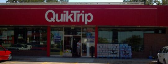 QuikTrip is one of Davidさんのお気に入りスポット.