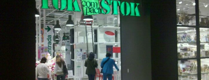 Tok&Stok is one of สถานที่ที่ Michelle ถูกใจ.