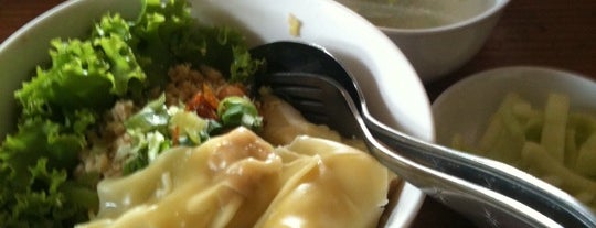 Hot CMM - Cwie Mie Malang is one of Favorite Food.