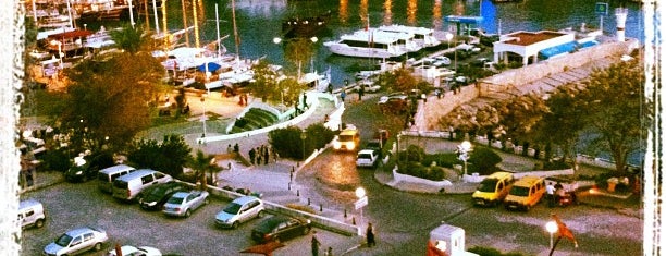 Kaleiçi Yat Limanı is one of Oldum...