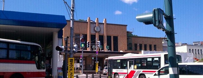 Otaru Station (S15) is one of 函館本線.