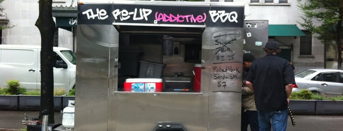 Re-Up BBQ is one of Alice 님이 저장한 장소.