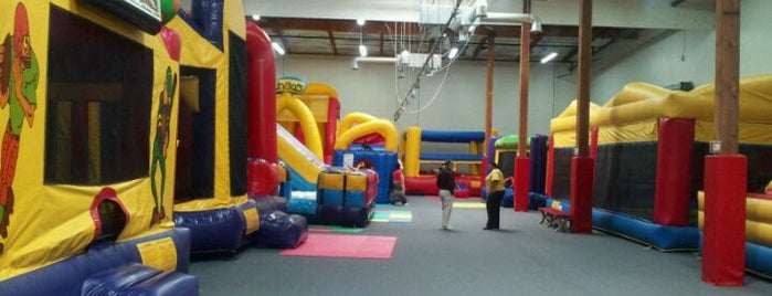 3-2-1 Bounce is one of Places to Take the Kids.