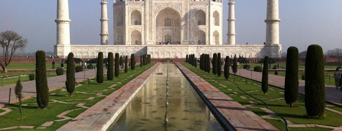 Taj Mahal | ताज महल | تاج محل is one of Ooit.