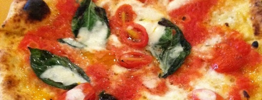 Punch Neapolitan Pizza is one of Lugares favoritos de Nathan.