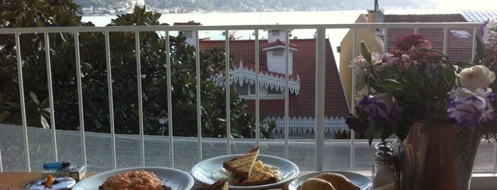 Mangerie is one of pazar kahvaltısı.