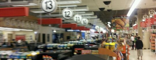 Price Chopper is one of Donovan’s Liked Places.
