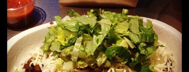 Chipotle Mexican Grill is one of Kimmie 님이 저장한 장소.