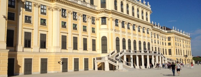 Palacio De Schönbrunn is one of UNESCO World Heritage Sites of Europe (Part 1).