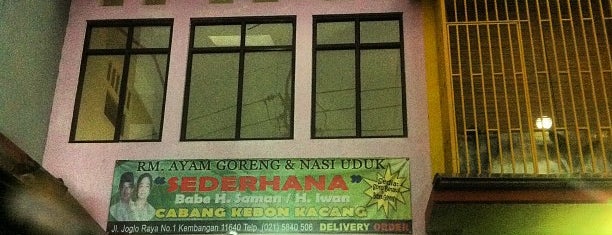 Nasi uduk sederhana H. Babe Saman , Jl. Raya Joglo is one of Orte, die Baba gefallen.