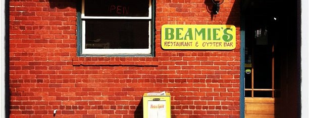 Beamie's At The River is one of Tony’s Liked Places.