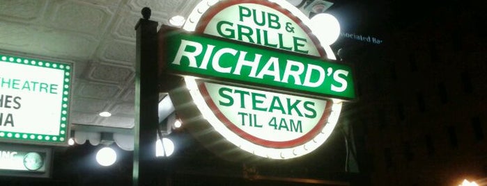 Richard's On Main is one of Tempat yang Disukai Jim.
