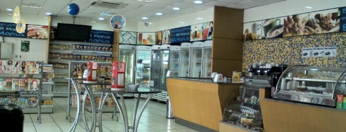 Auto-Posto BR Carinhoso is one of check-in J.