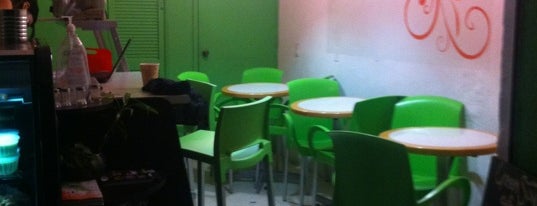GreenSoul Cafe & Deli is one of สถานที่ที่บันทึกไว้ของ Jorge.