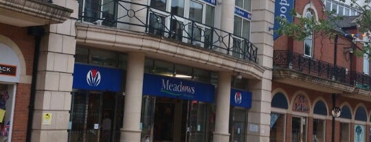 The Meadows Shopping Centre is one of Lieux qui ont plu à James.