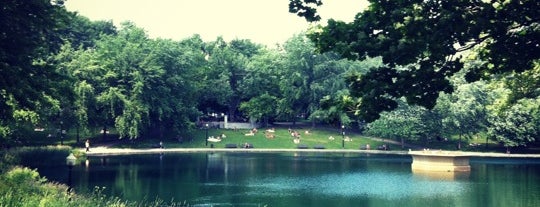 Parc La Fontaine is one of Visiter Montréal - Parcs.