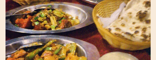 Annalakshmi is one of Vegetarian Singapore.