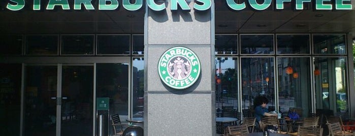 Starbucks is one of スタバ行ったとこmemo.