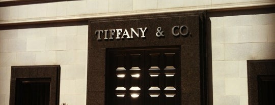 Tiffany & Co. is one of Tempat yang Disukai Senator.