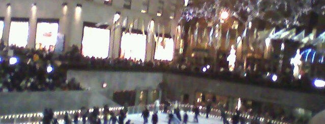 Rockefeller Center is one of Lugares con encanto.