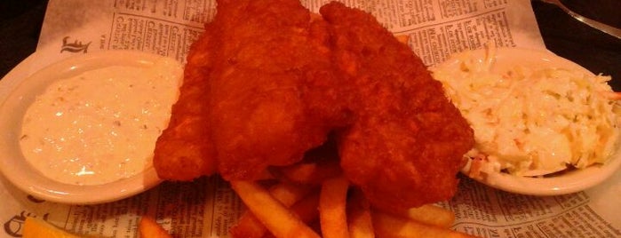 Bailey's Pub and Grille is one of Fish & Chips.