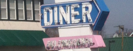 Miss Oxford Diner is one of Lugares favoritos de Maru.