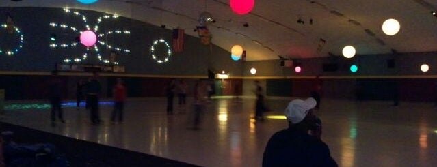 Roller Garden is one of A Collection of MN.