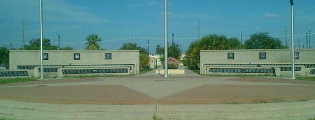 Veteran's Memorial Park is one of Parking About Town.