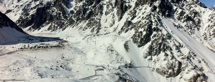 Ski Portillo Chile is one of Mazza : понравившиеся места.