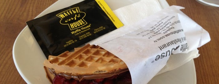 Waffle House is one of สถานที่ที่บันทึกไว้ของ Dilara.