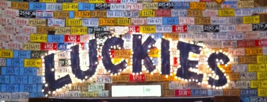 Luckie's Barn & Grill is one of สถานที่ที่ Rick ถูกใจ.