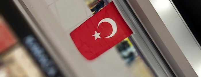 Erasta Turkcell İletişim Merkezi is one of Ceyhan Ceylan Rambo.