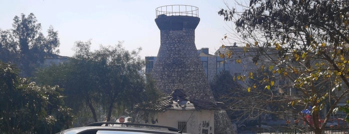 Kız Kulesi is one of Parklar.