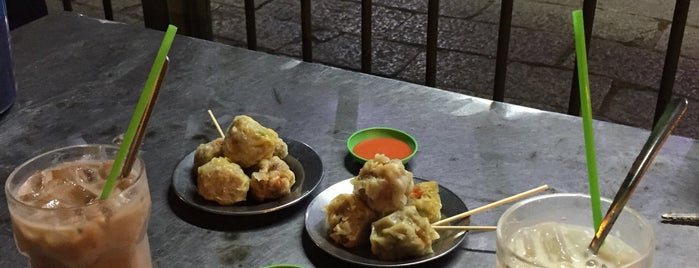 Sua Dau Nanh Bac Ha is one of Food.