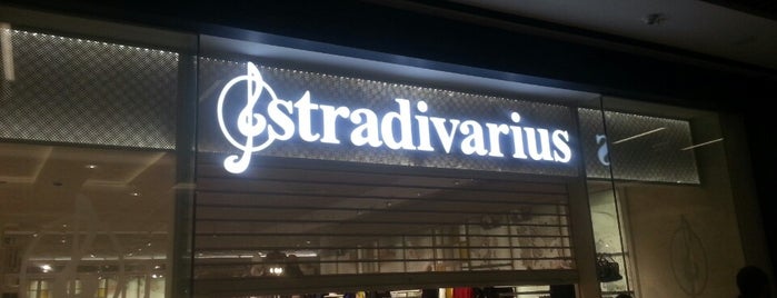 Stradivarius is one of Gulin 님이 좋아한 장소.