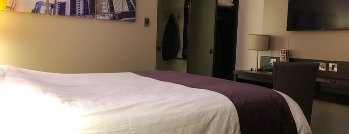 Premier Inn London Wimbledon (Broadway) Hotel is one of To Try - Elsewhere29.