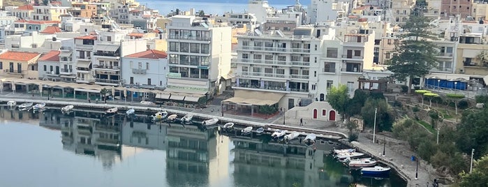Agios Nikolaos is one of Sites préférés.