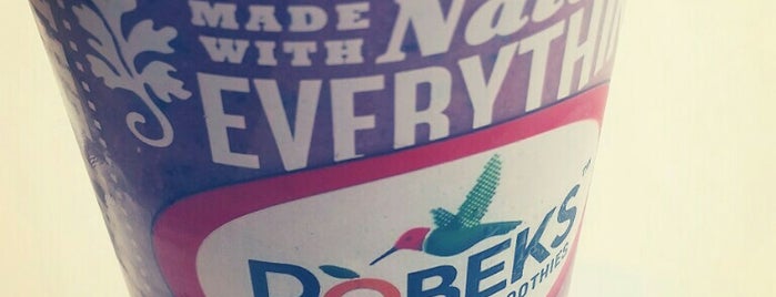 Robeks Fresh Juices & Smoothies is one of Locais curtidos por E. B..