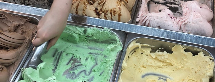 Jersey Jack Gelato is one of Locais curtidos por Nate & Claire.