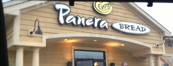 Panera Bread is one of Lieux qui ont plu à Michael.